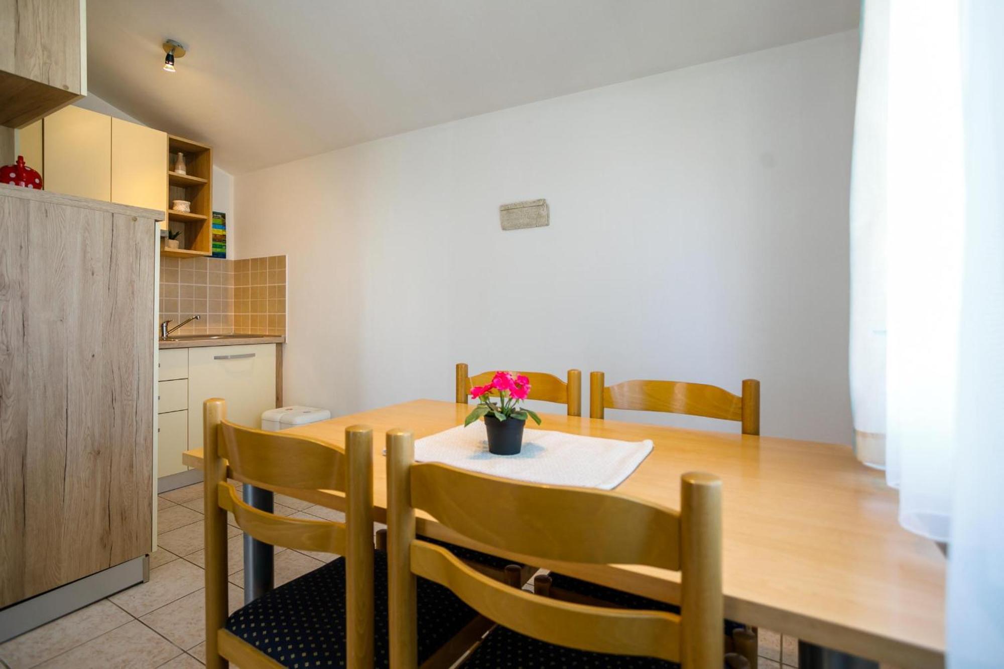 Apartment Pirun Baska  Exterior photo